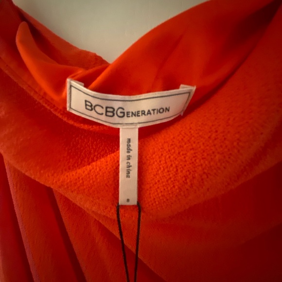 ✨NWT✨ BCBGenerational hibiscus size 8 one shoulder cocktail dress - Picture 4 of 5